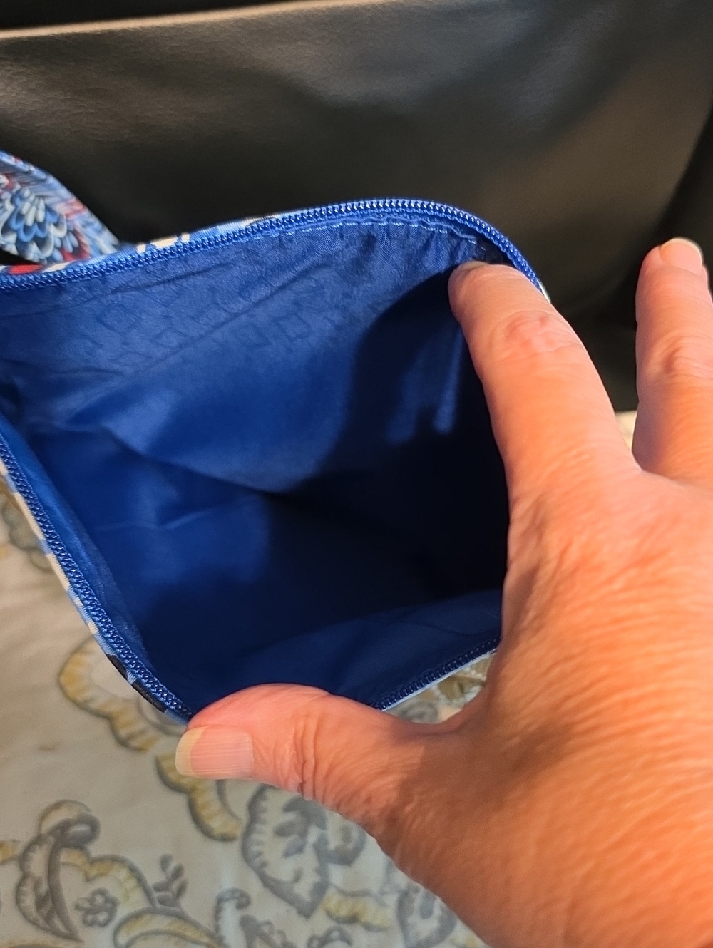 Vera Bradley Star Appliqué Purse - Picture 6 of 7